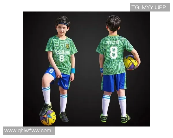 如何正确穿着足球服提升运动表现与舒适度的实用指南 如何正确穿着足球服提升运动表现与舒适度的实用指南